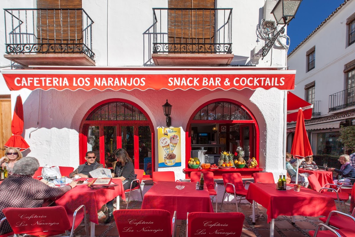 Cafetería Los Naranjos